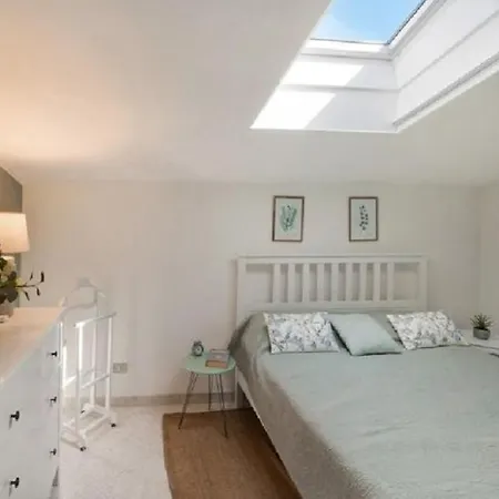 Luxury Attico Con Piscina Collina Fiorita Apartman San Remo